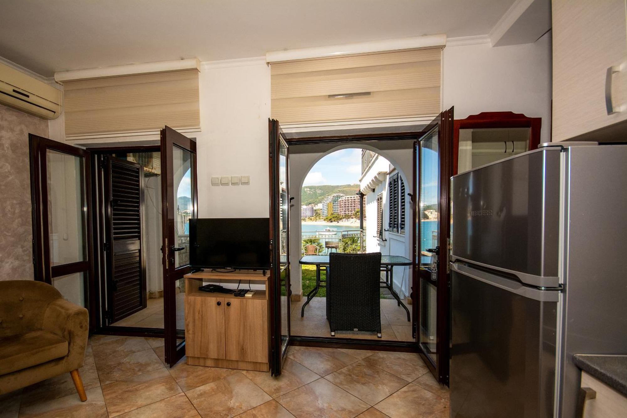 Sea Pearl Apartments Rafajlovići Eksteriør bilde